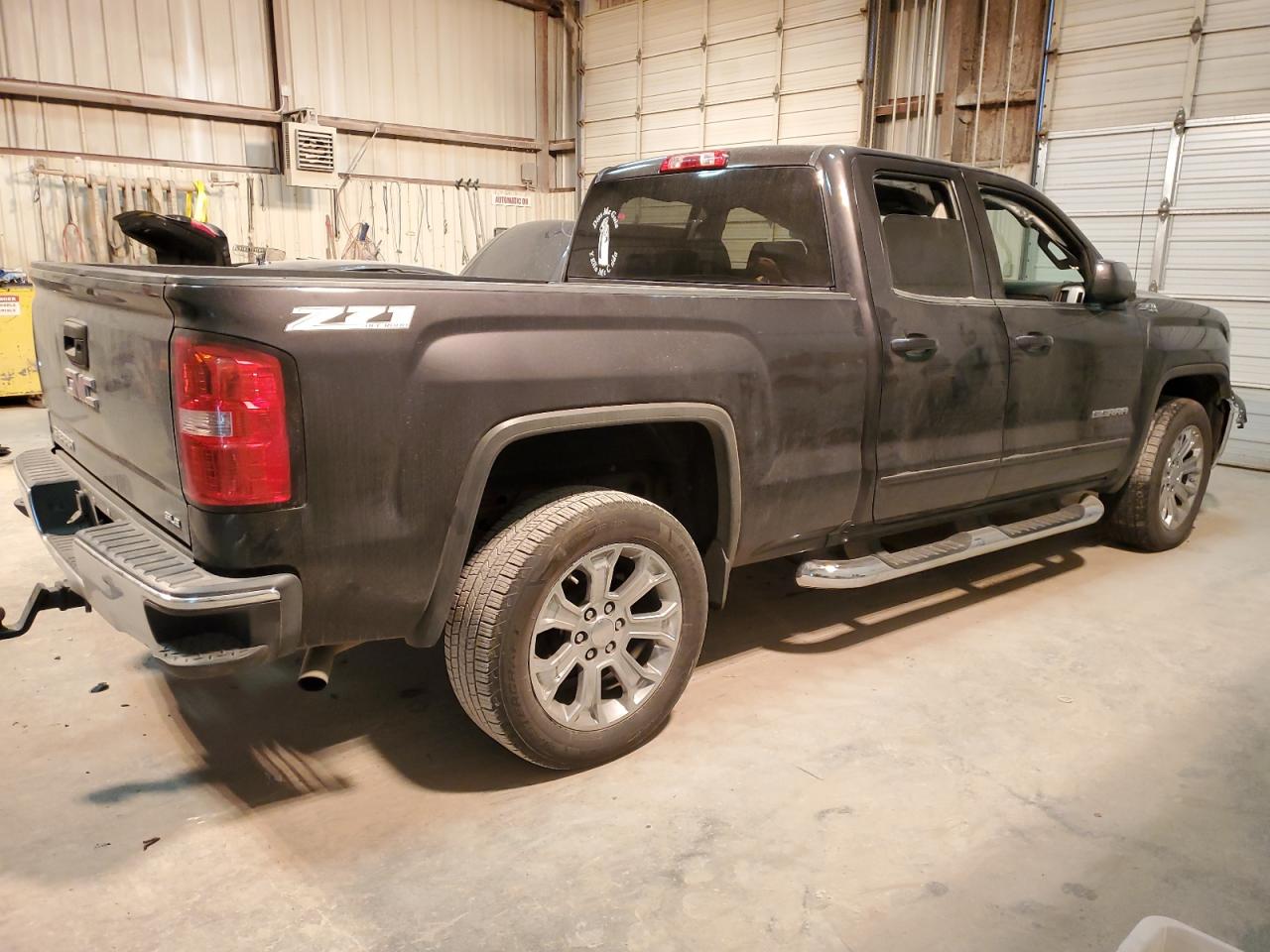 2016 GMC Sierra - Image 3