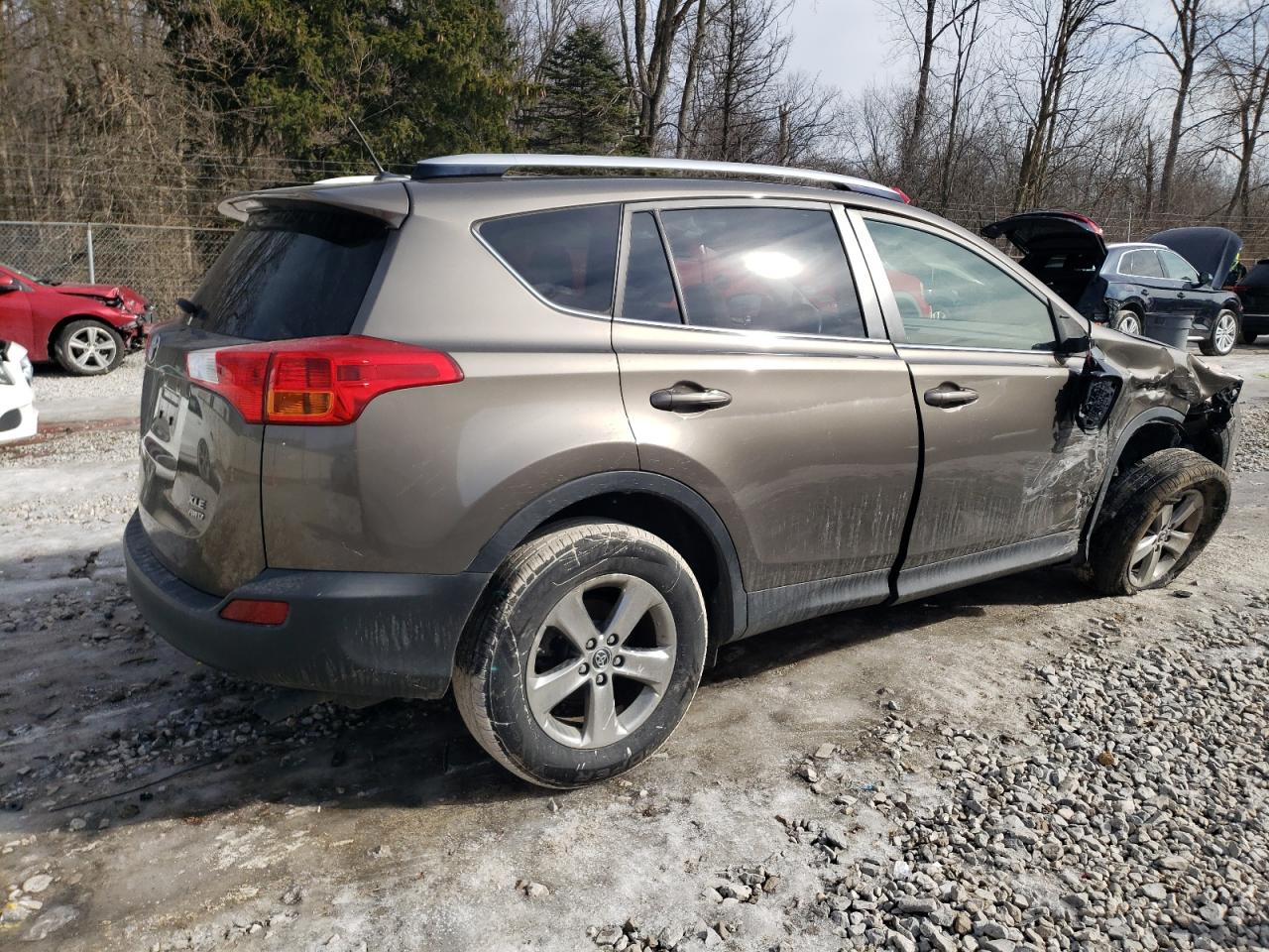 2015 Toyota RAV 4 - Image 3