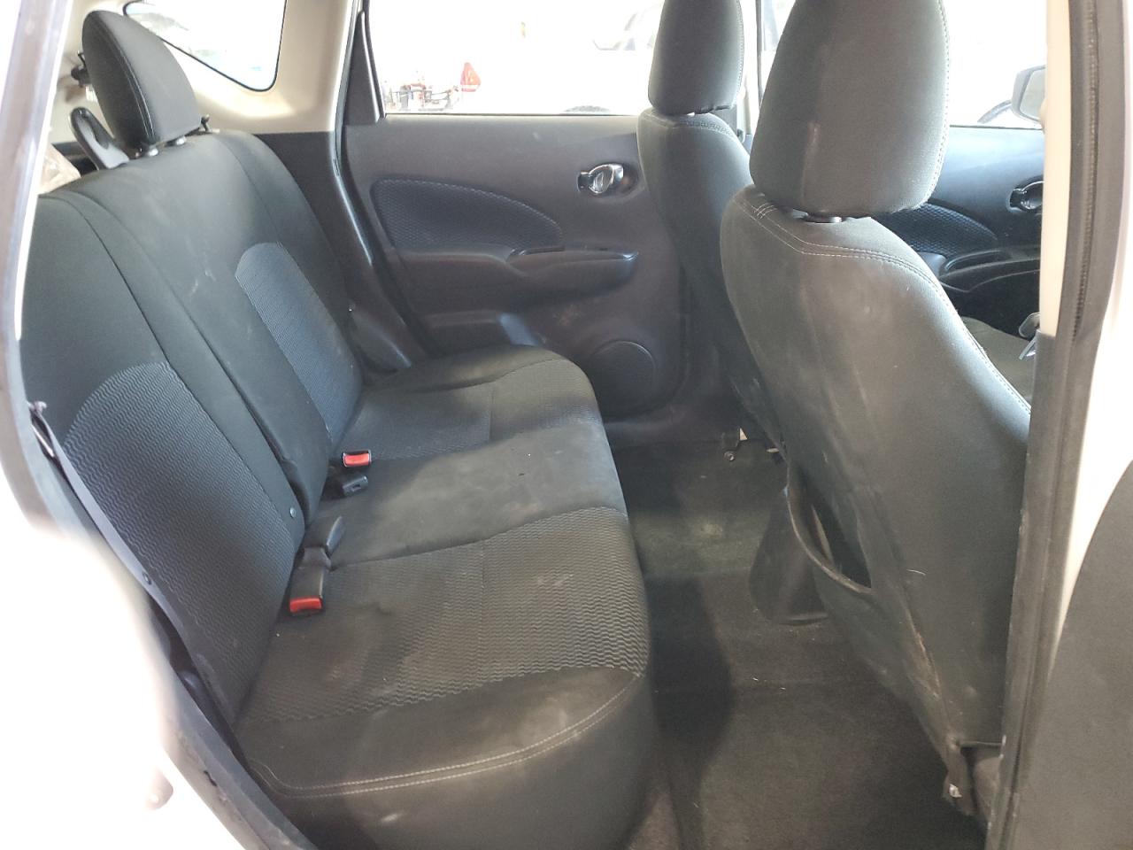 2017 Nissan Versa - Image 10