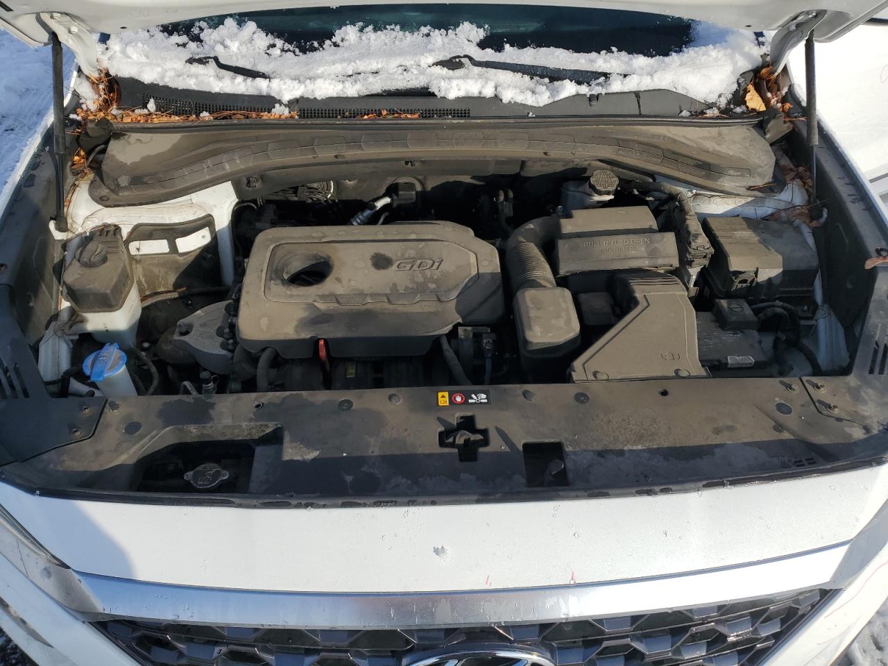 2019 Hyundai Santa Fe - Image 12