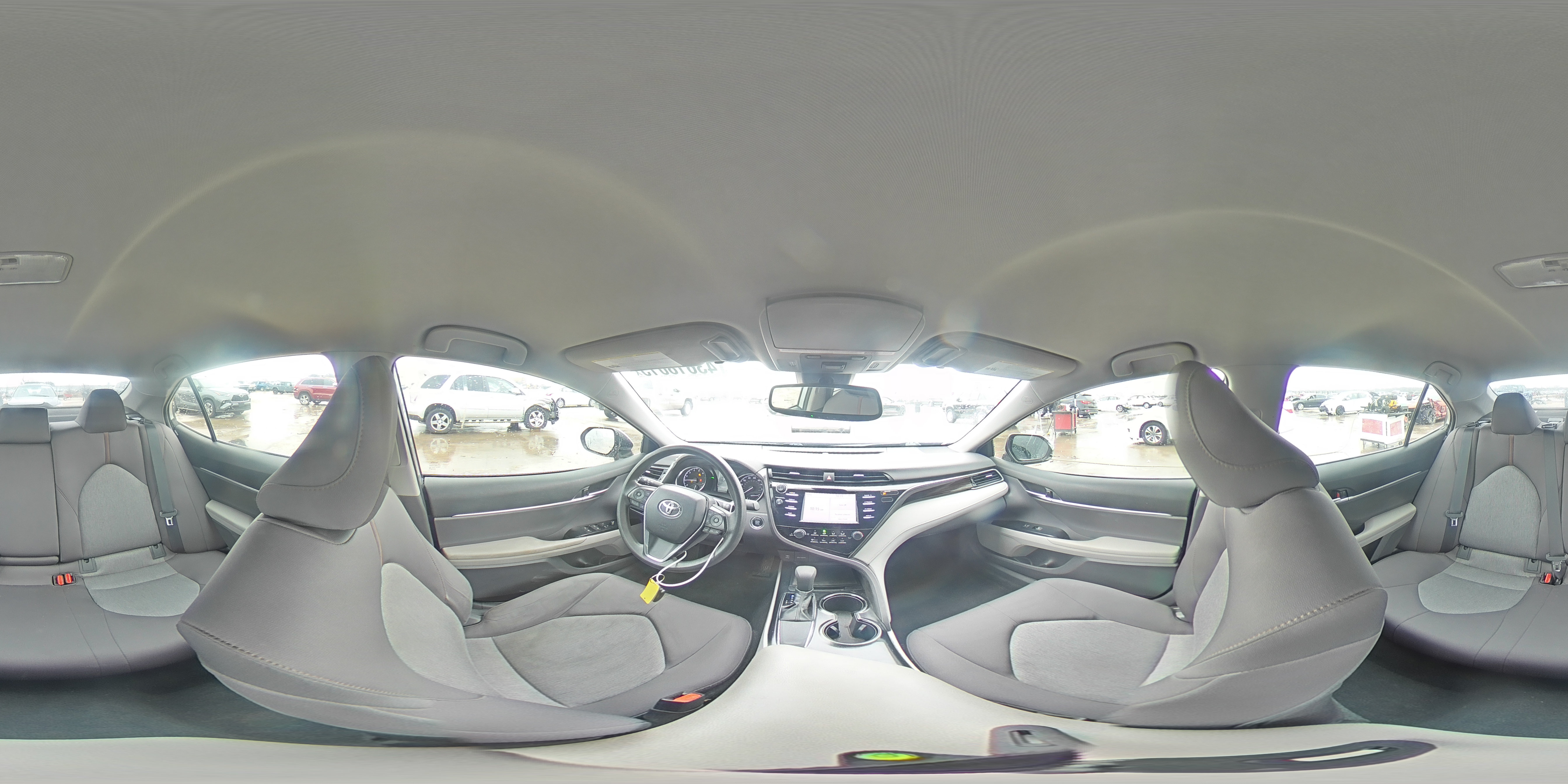 2019 Toyota Camry - Image 14