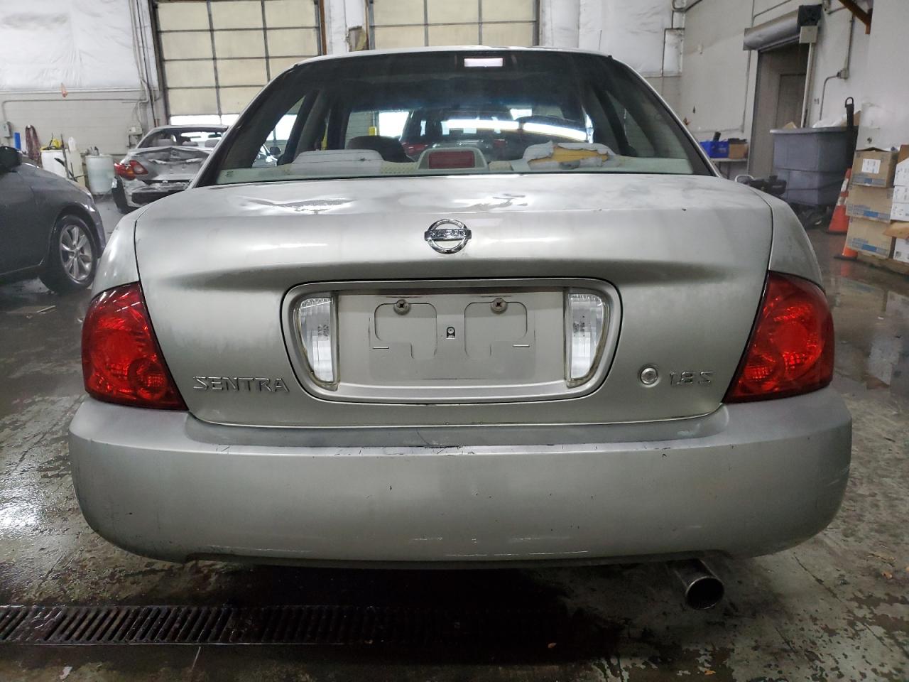 2004 Nissan Sentra - Image 6