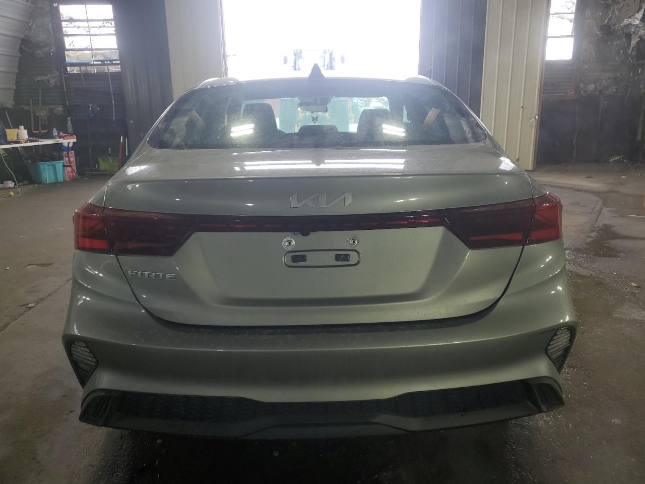 2023 Kia Forte - Image 6