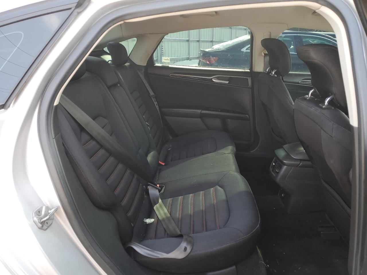 2014 Ford Fusion - Image 10