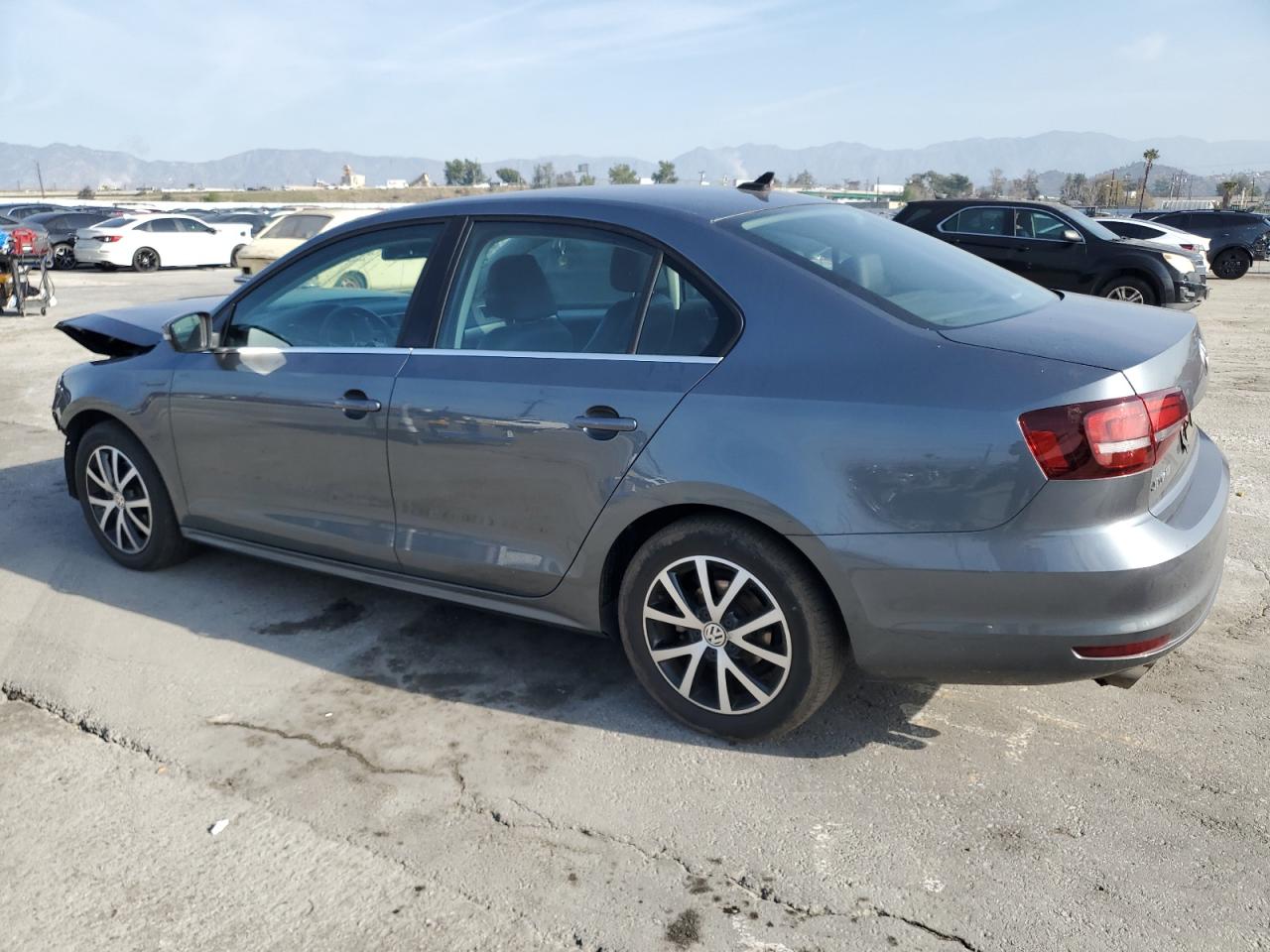 2018 Volkswagen Jetta - Image 2