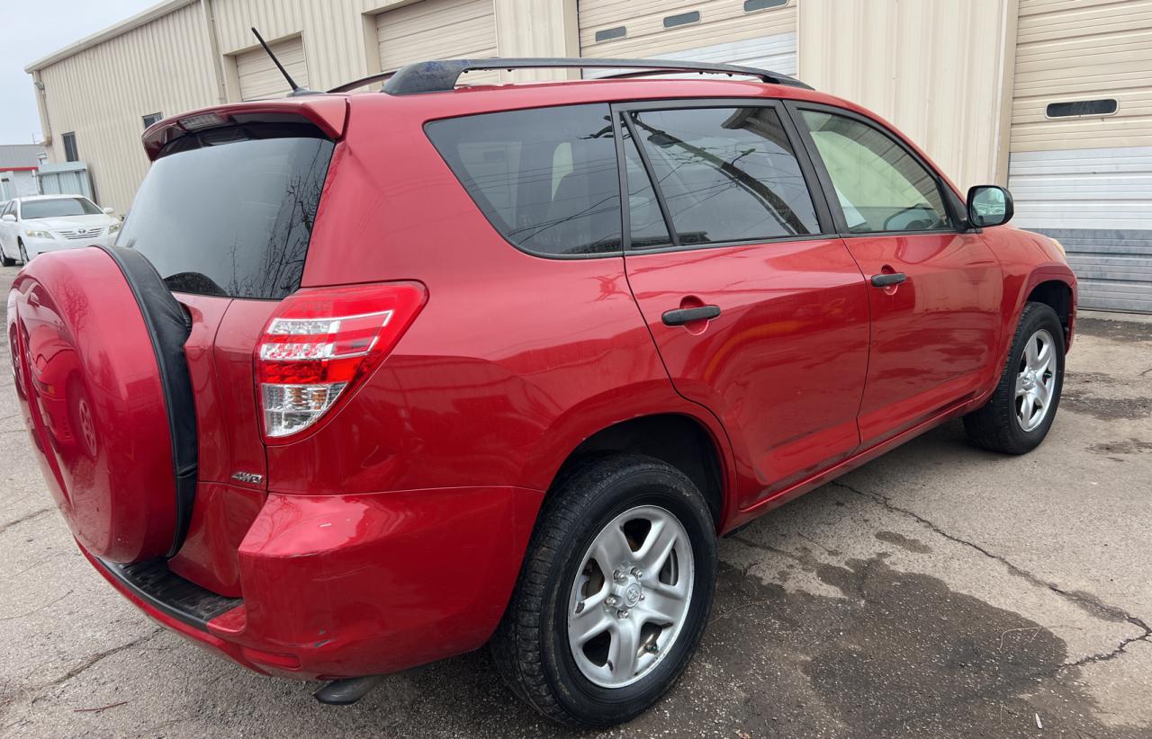 2010 Toyota RAV 4 - Image 4