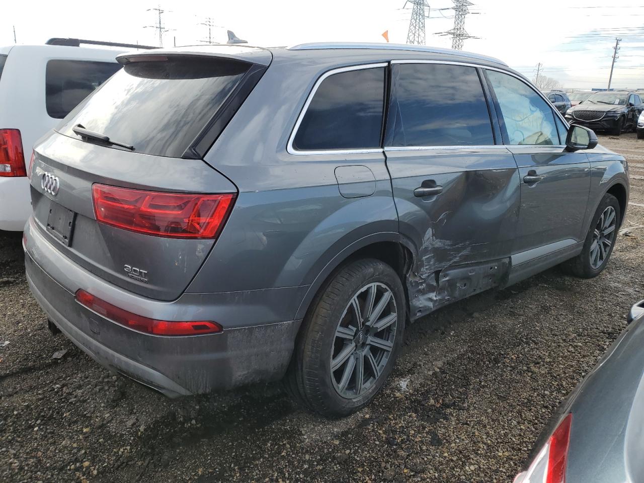 2018 Audi Q7 - Image 3