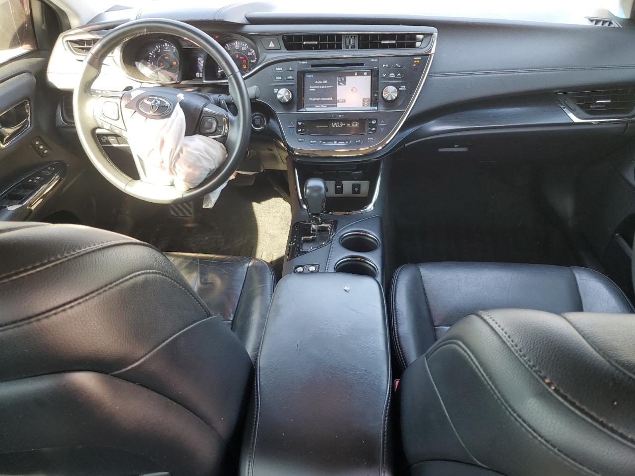 2016 Toyota Avalon - Image 8