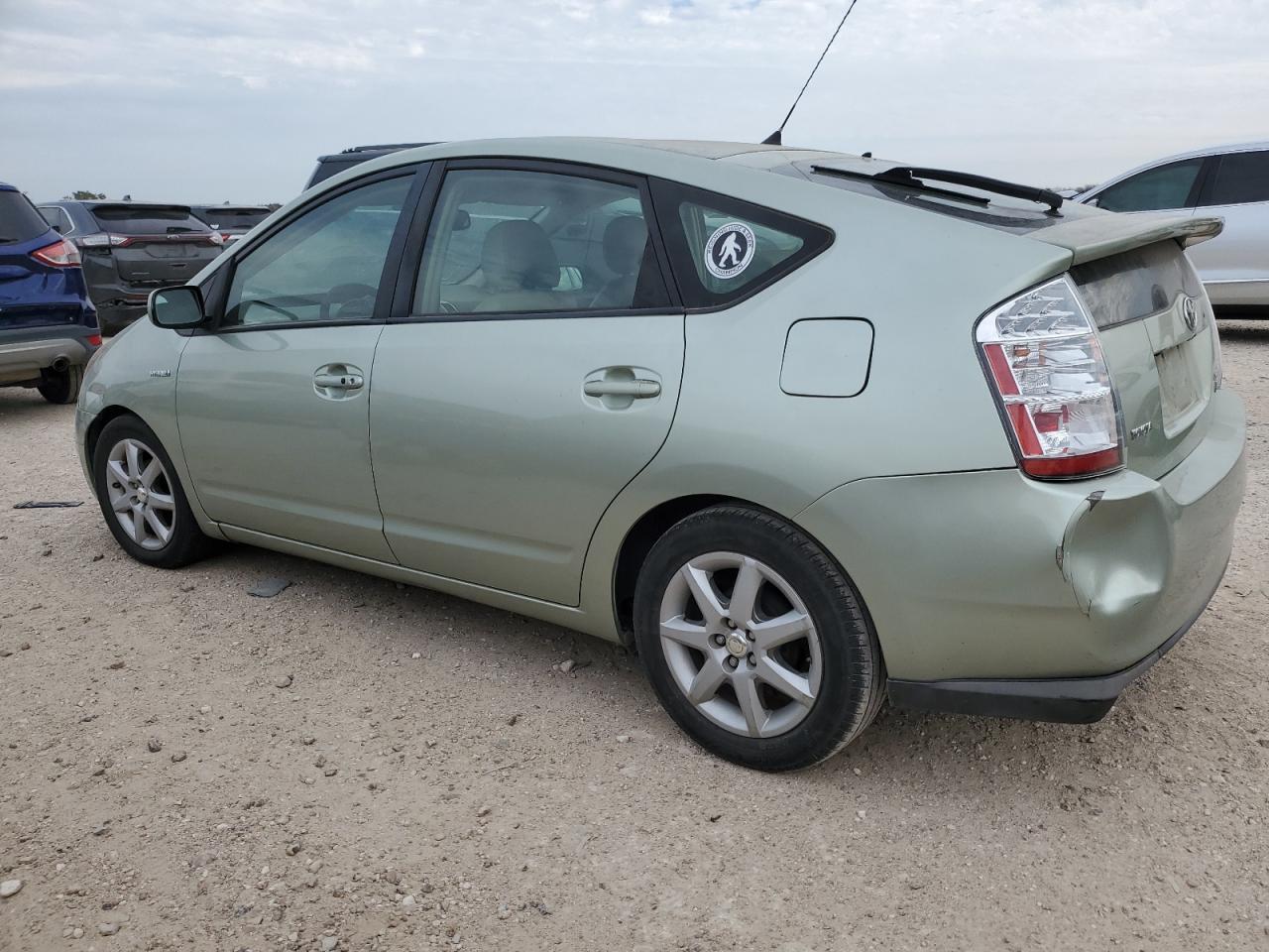 2007 Toyota Prius - Image 2