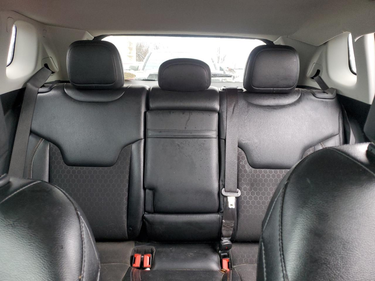 2019 Jeep Compass - Image 10