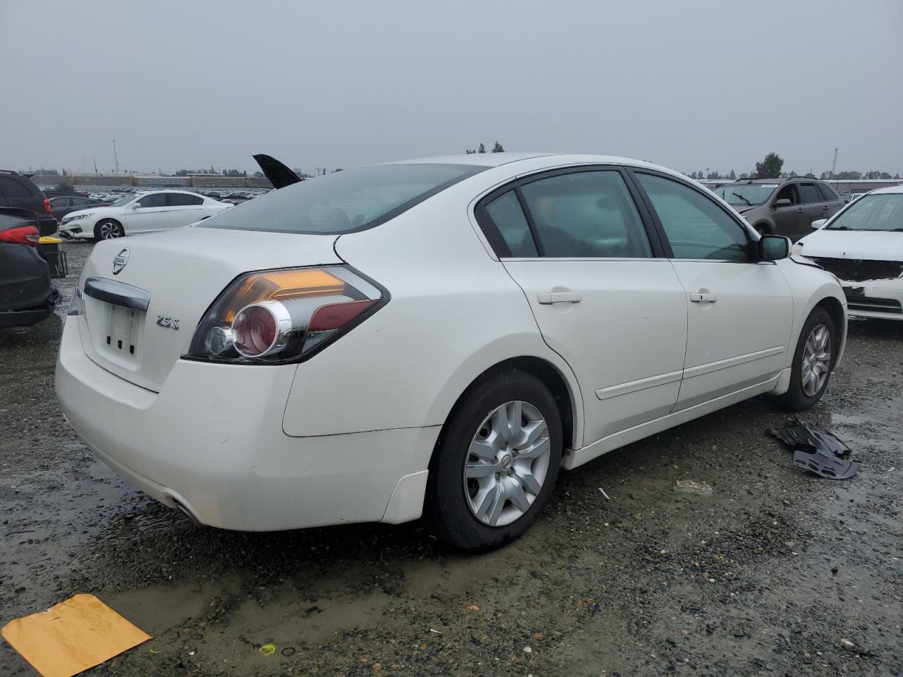 2011 Nissan Altima - Image 3