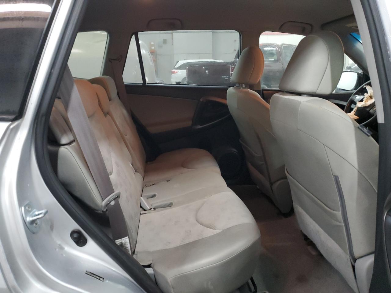 2009 Toyota RAV 4 - Image 11