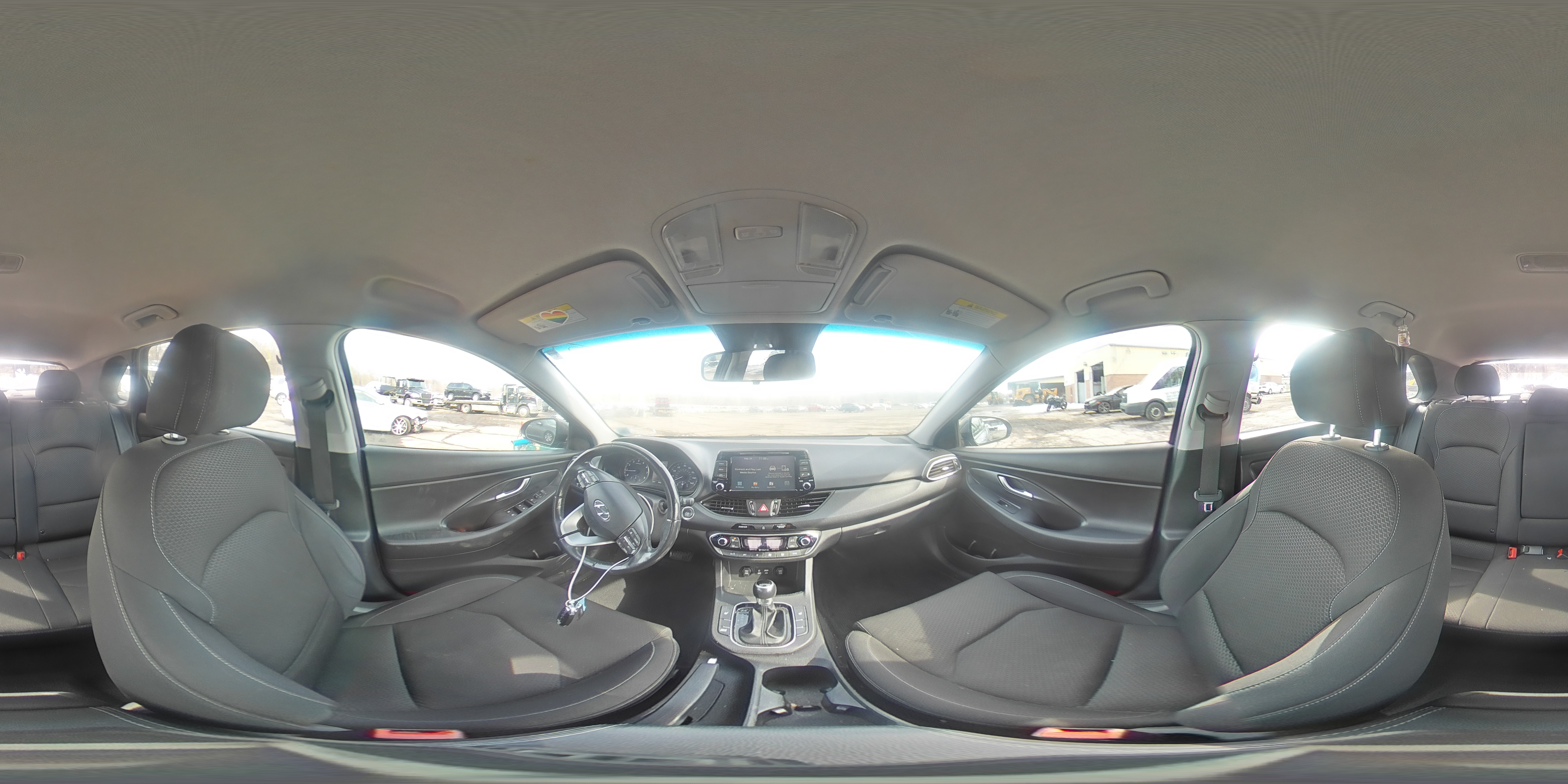 2018 Hyundai Elantra - Image 12
