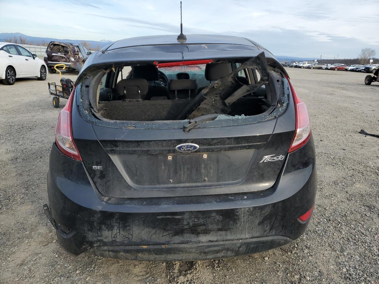 2015 Ford Fiesta - Image 6