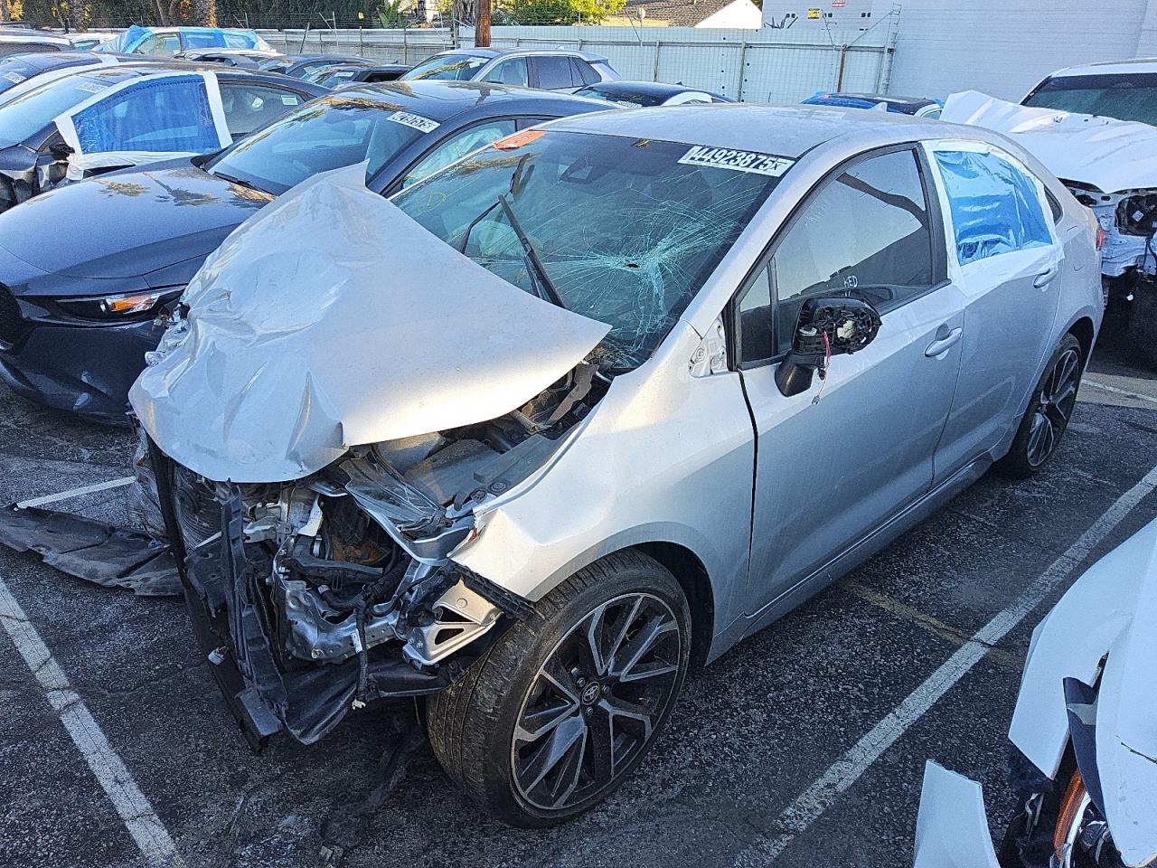 2020 Toyota Corolla Se for Sale in Van Nuys, CA - Front End