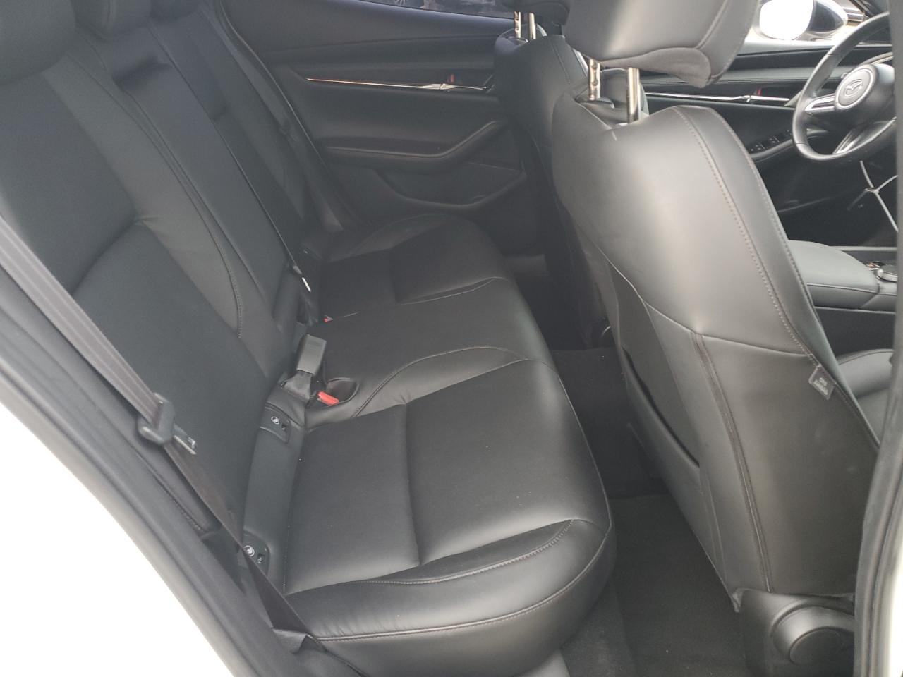 2021 Mazda 3 - Image 10