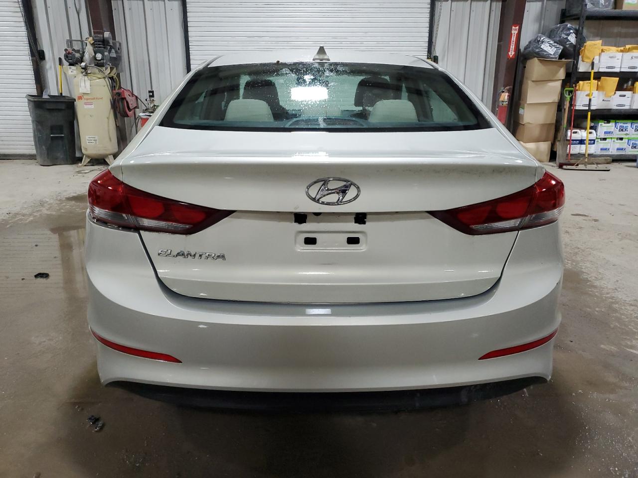 2017 Hyundai Elantra - Image 6