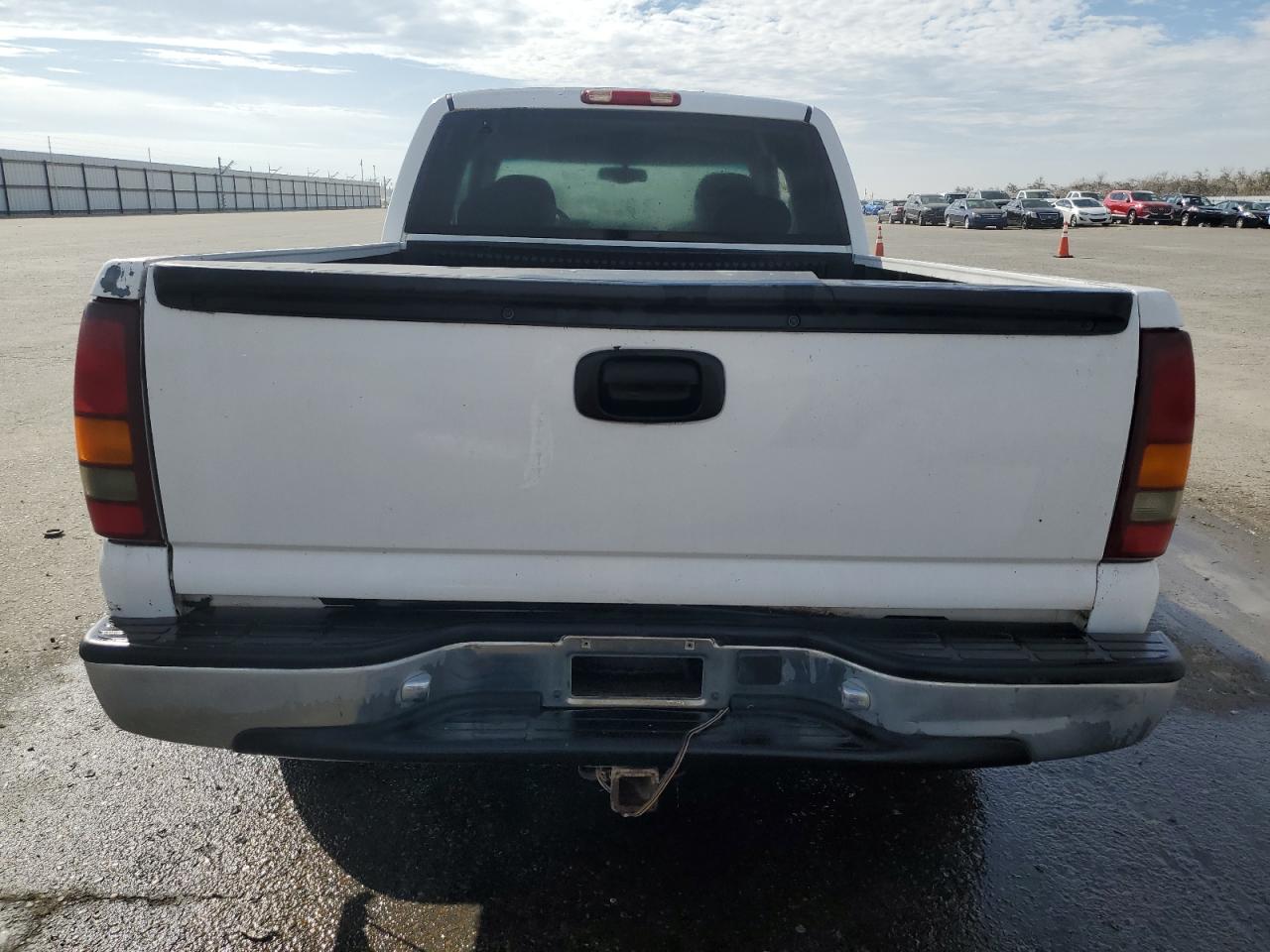 2000 Chevrolet Silverado C1500 VIN: 2GCEC19T5Y1294480 Lot: 46541765