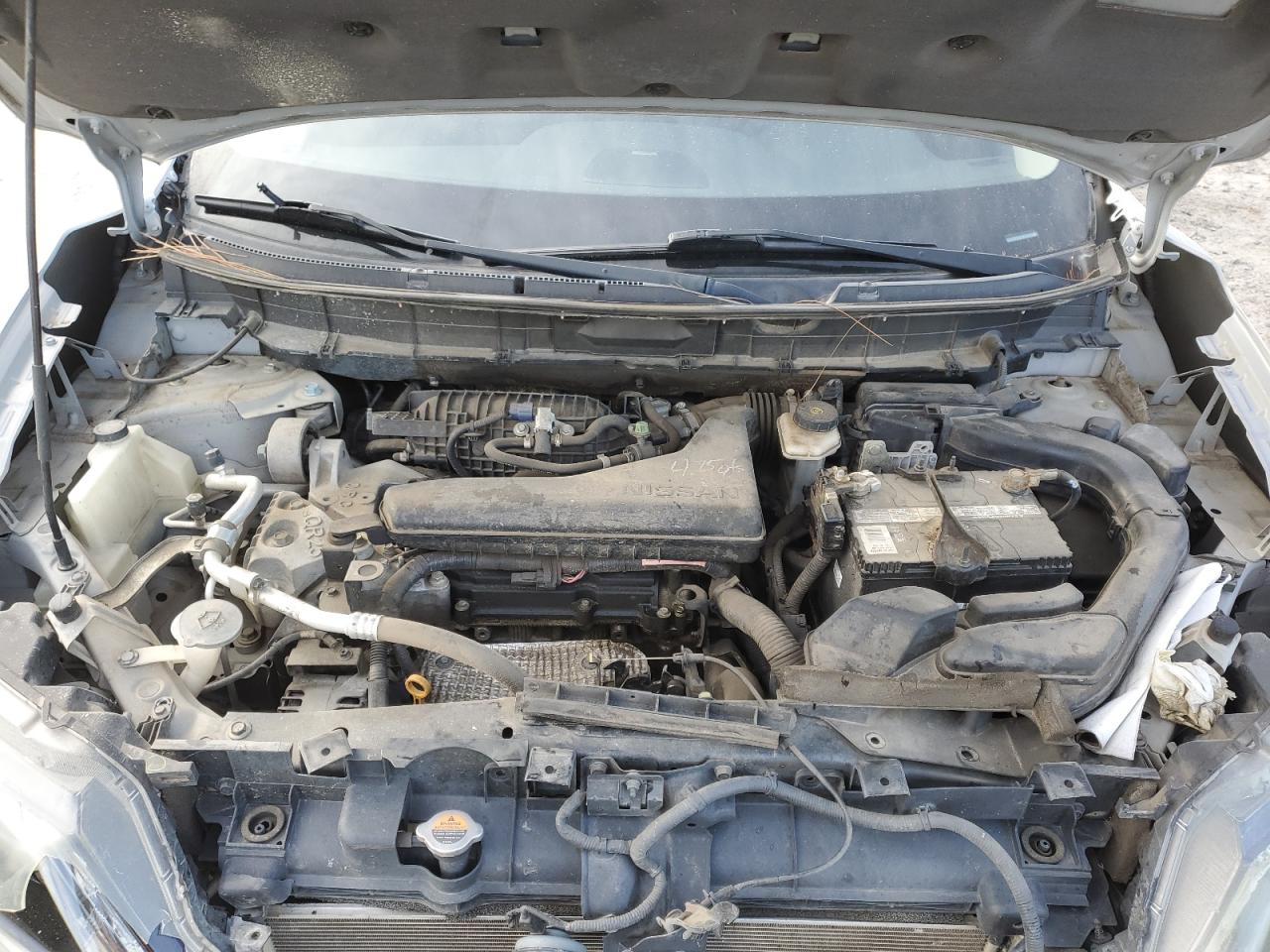 2015 Nissan Rogue - Image 14