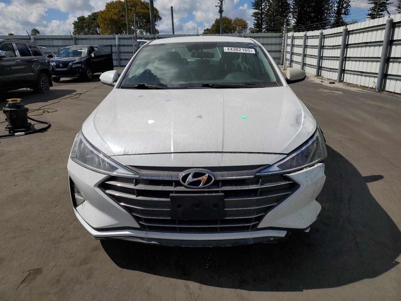 2020 Hyundai Elantra - Image 5