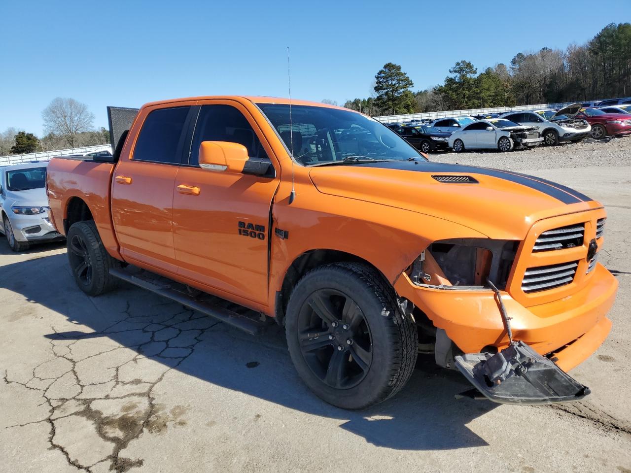 2015 RAM 1500 - Image 4