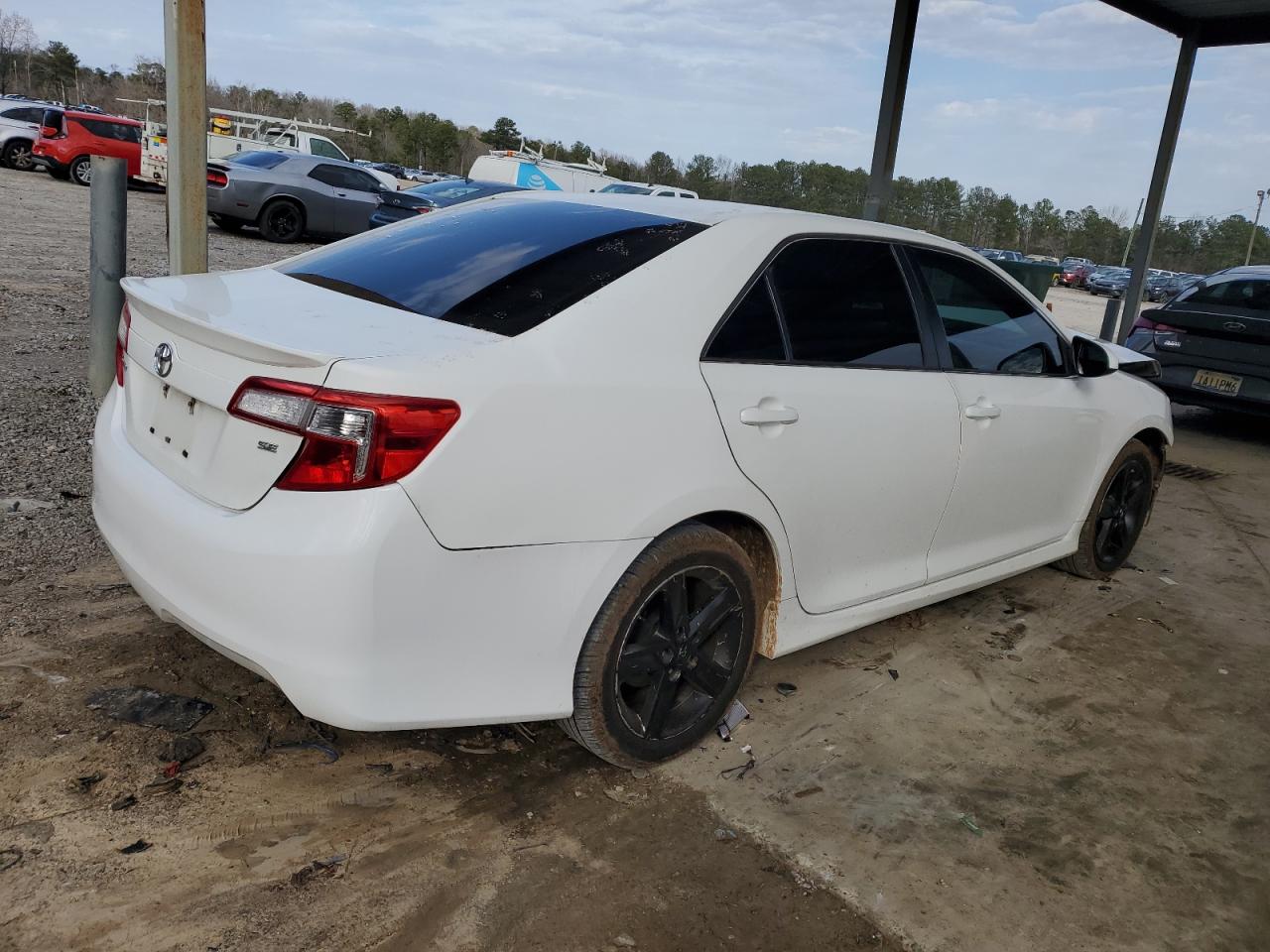 2012 Toyota Camry - Image 3