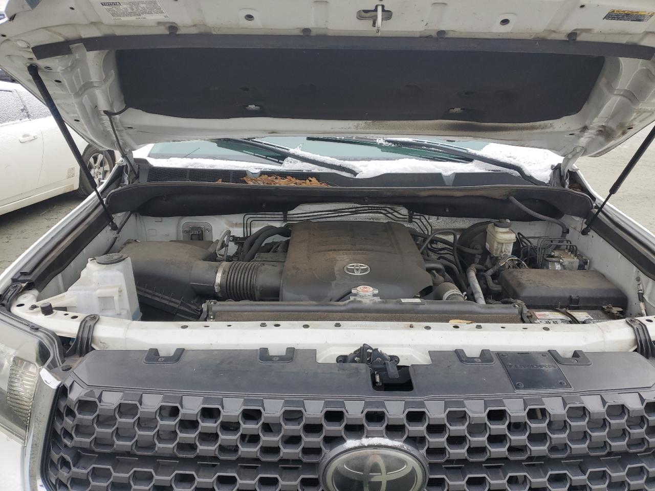 2018 Toyota Tundra - Image 11