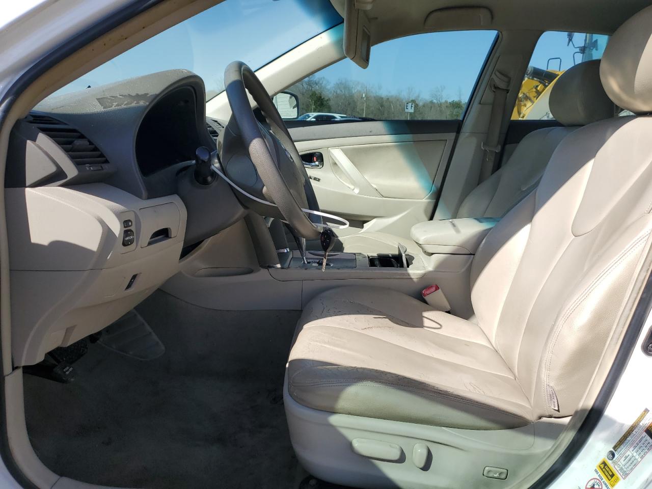 2011 Toyota Camry - Image 7