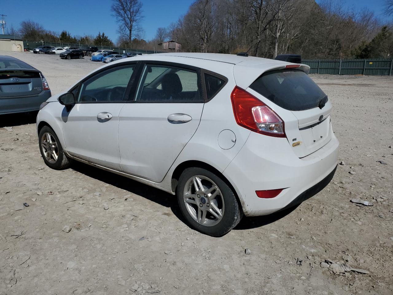 2017 Ford Fiesta - Image 2