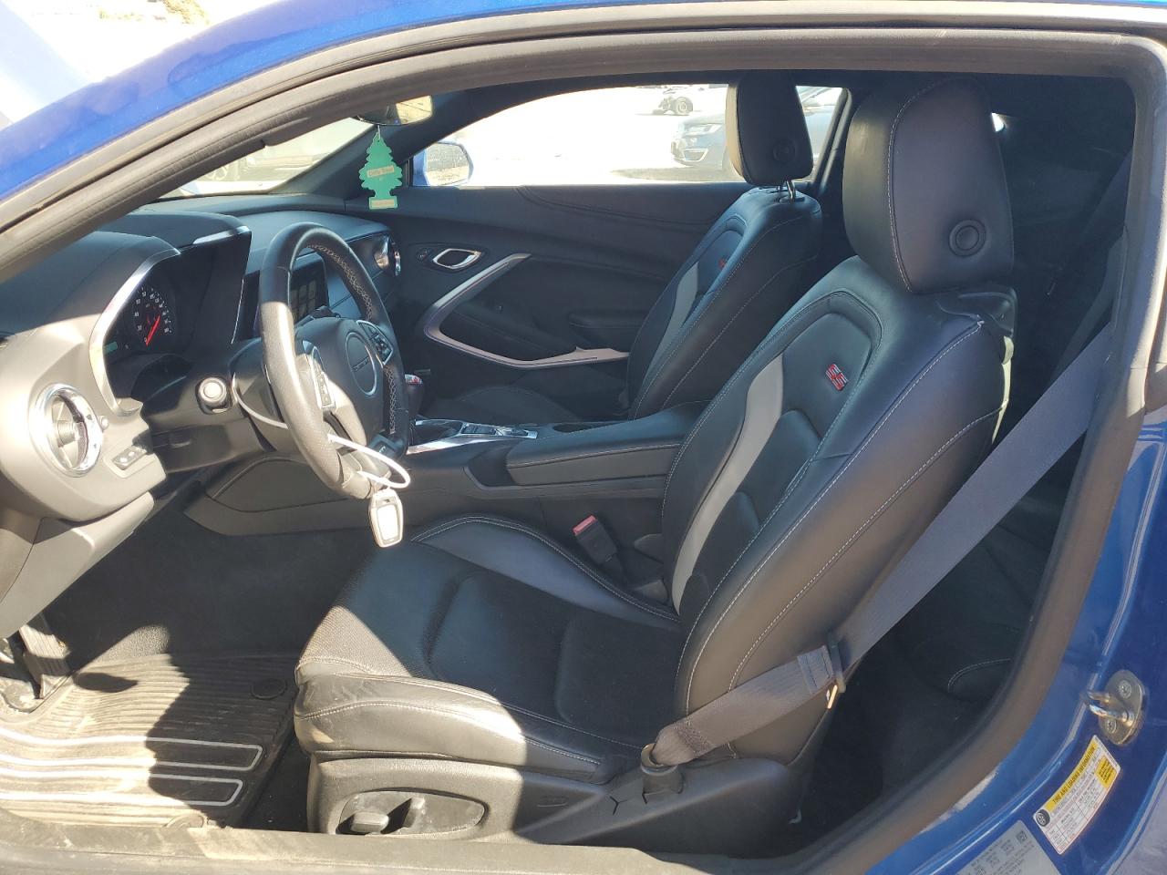 2017 Chevrolet Camaro - Image 7