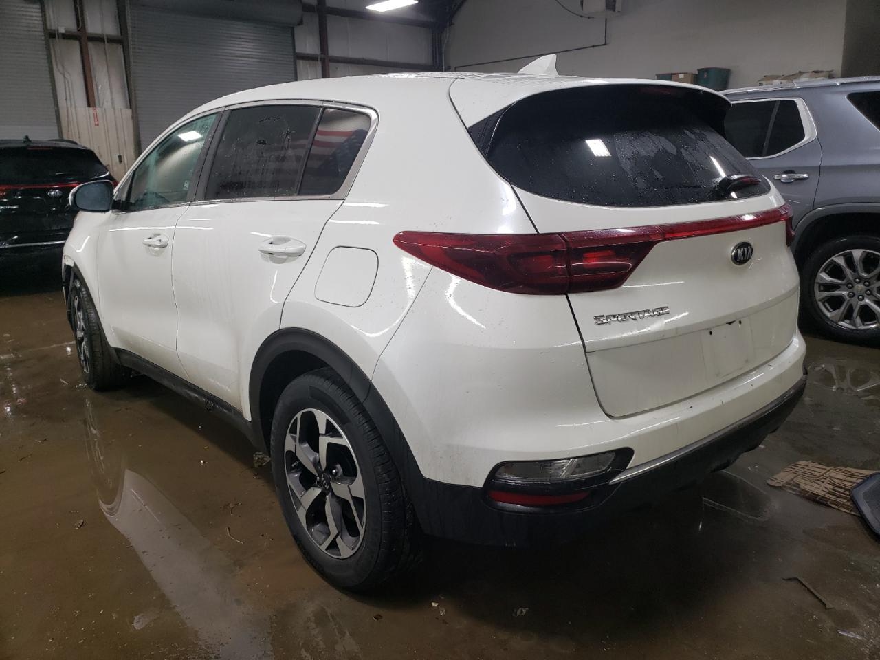 2021 Kia Sportage - Image 2