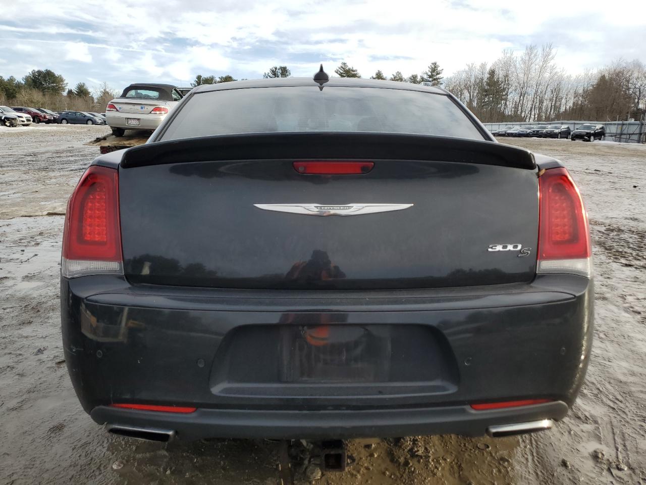 2015 Chrysler 300 - Image 6