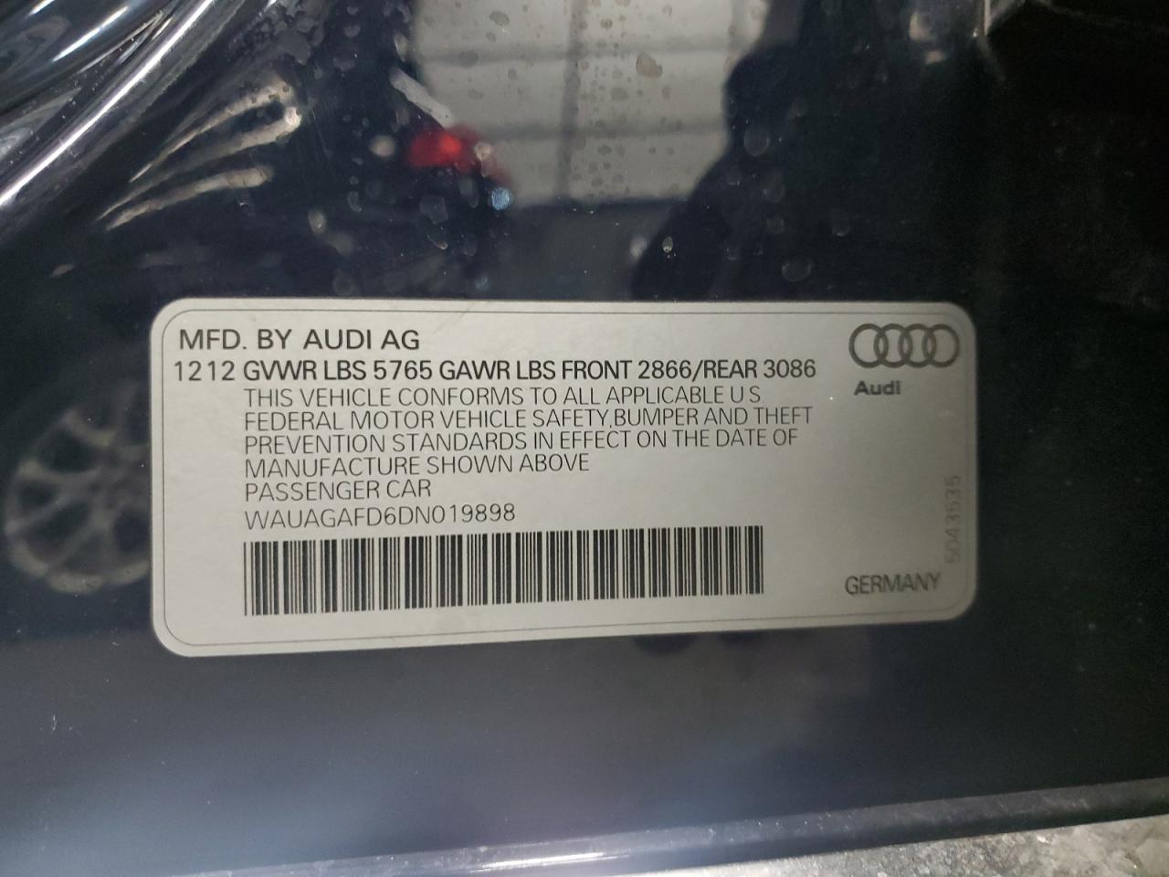 2013 Audi A8 - Image 12