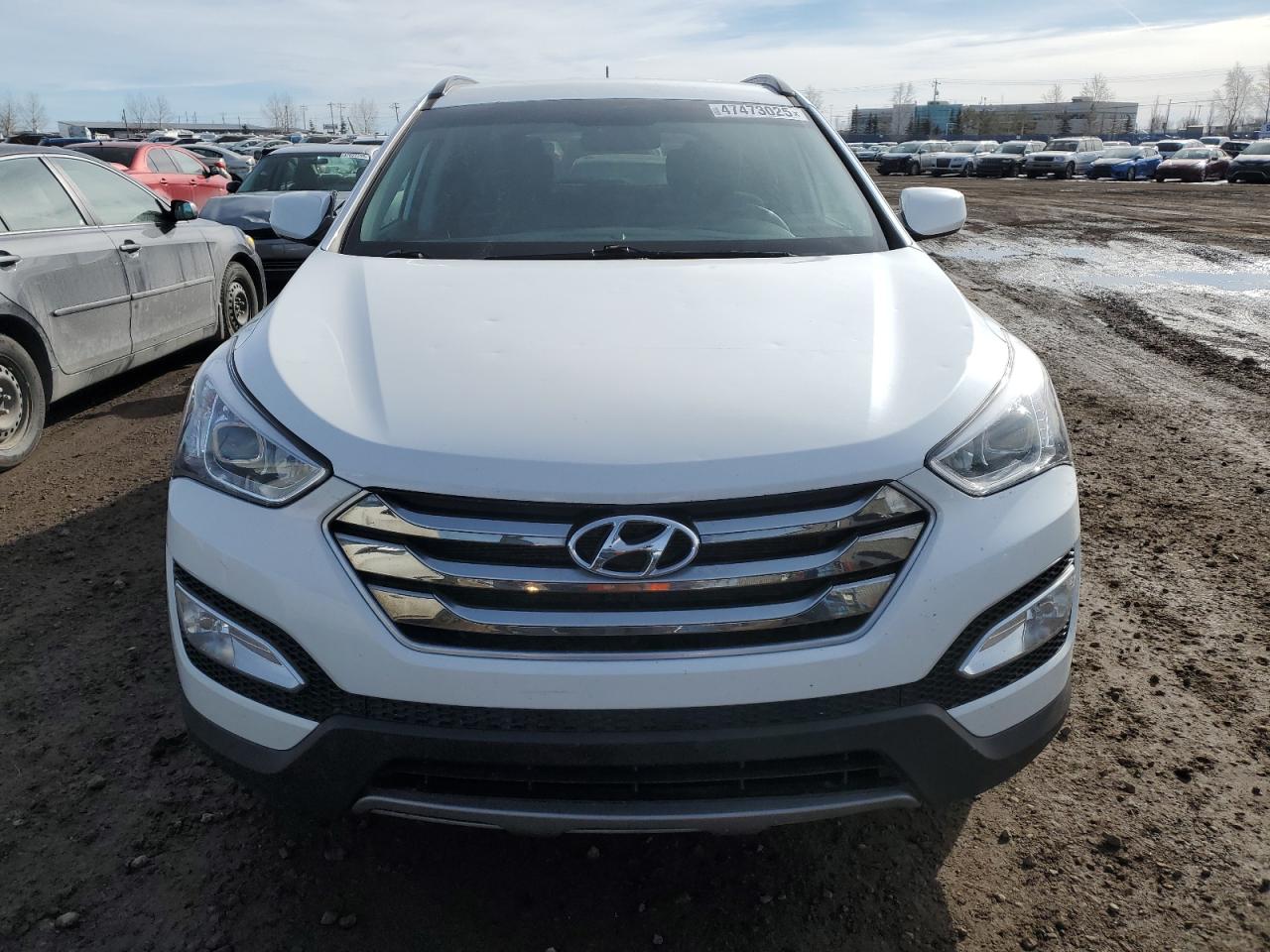 2016 Hyundai Santa Fe - Image 5