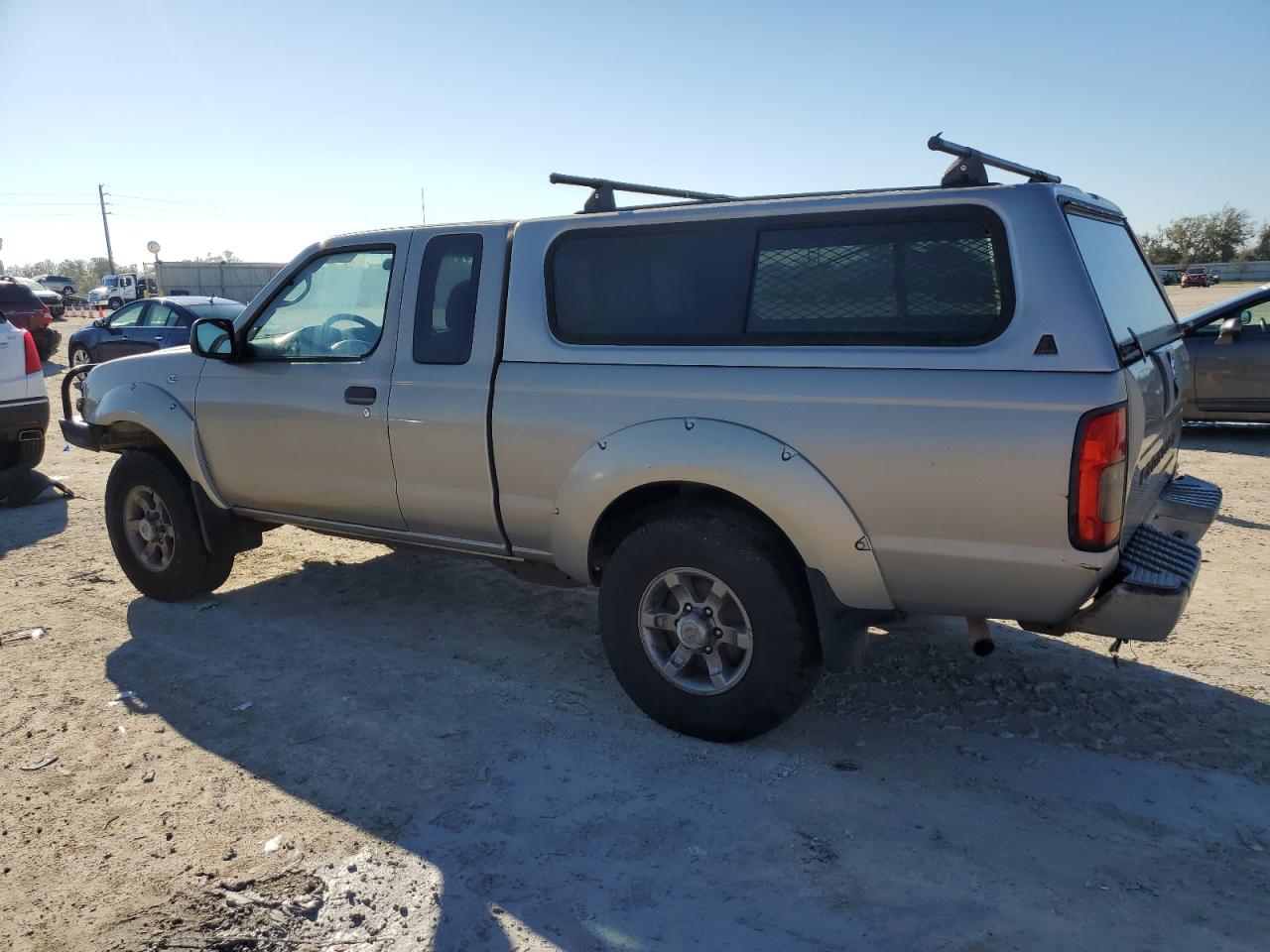 2004 Nissan Navara (Frontier) - Image 2