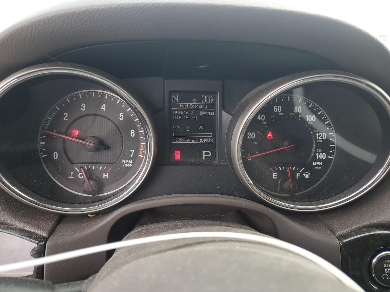 2011 Jeep Grand Cherokee - Image 9
