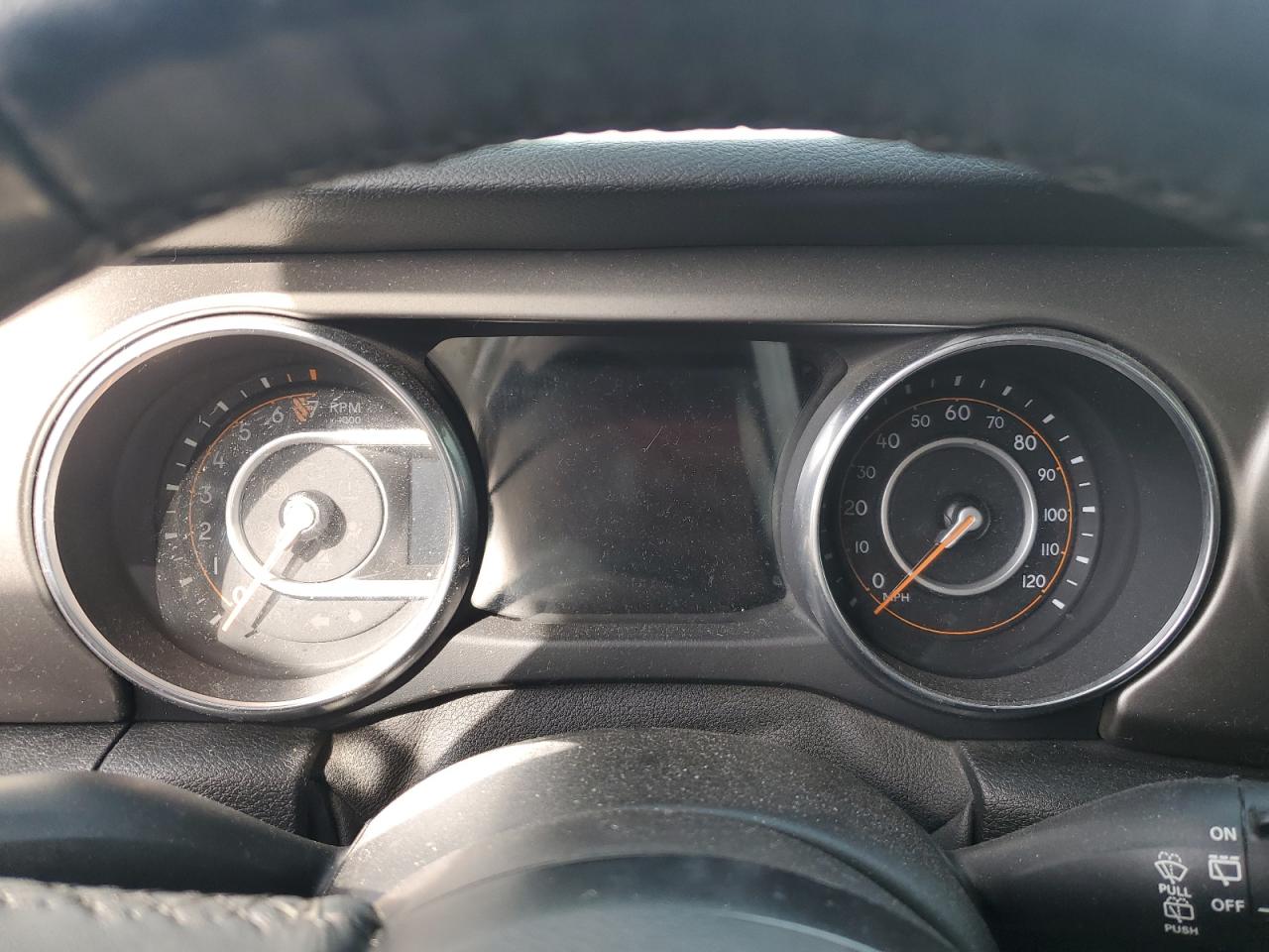 2019 Jeep Wrangler - Image 9
