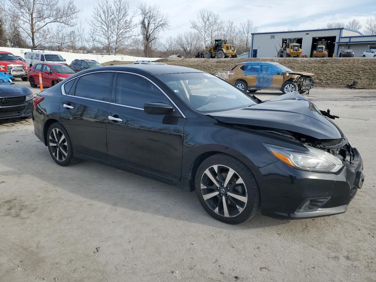 2018 Nissan Altima - Image 4