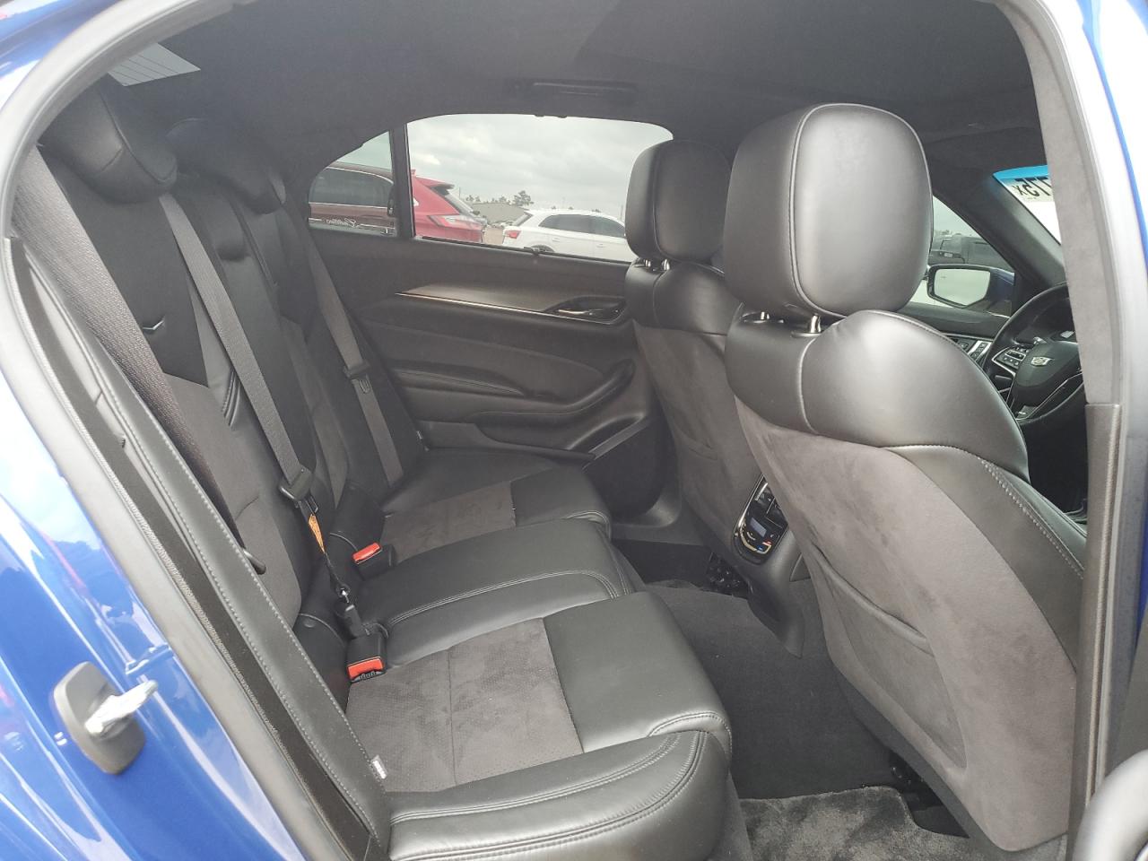 2019 Cadillac CTS - Image 10