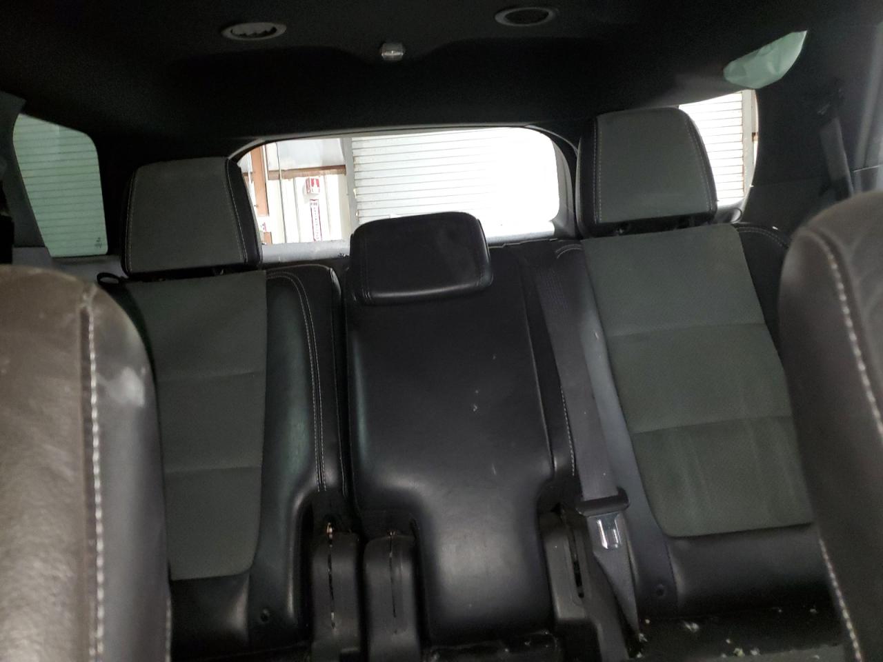 2015 Ford Explorer - Image 10