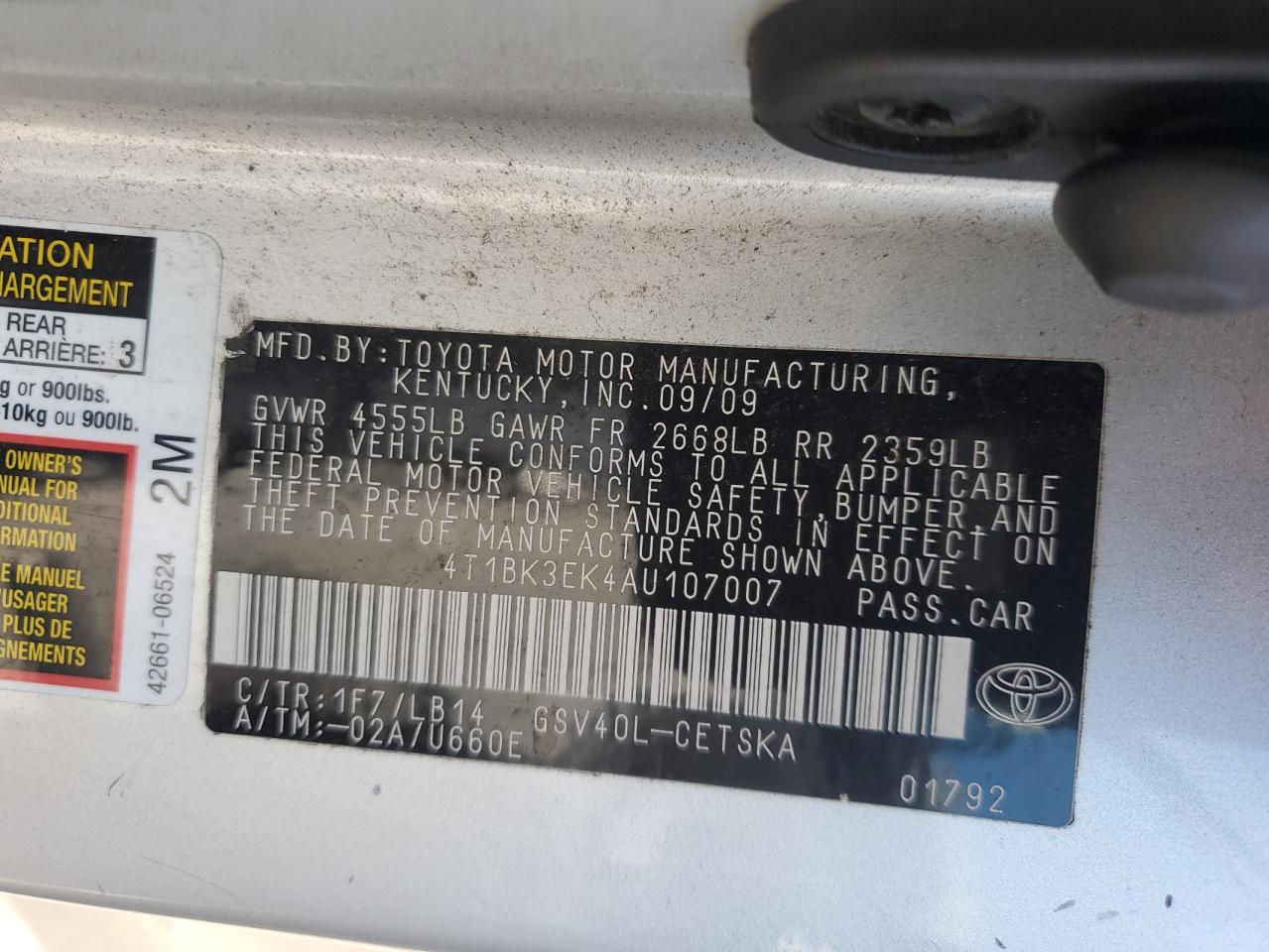 2010 Toyota Camry - Image 14