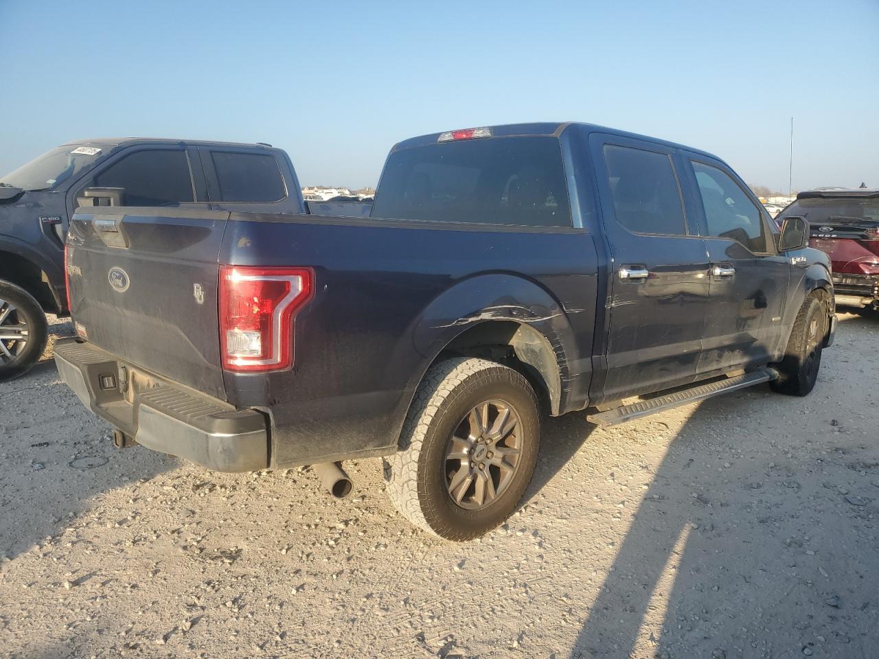 2015 Ford F-150 - Image 3