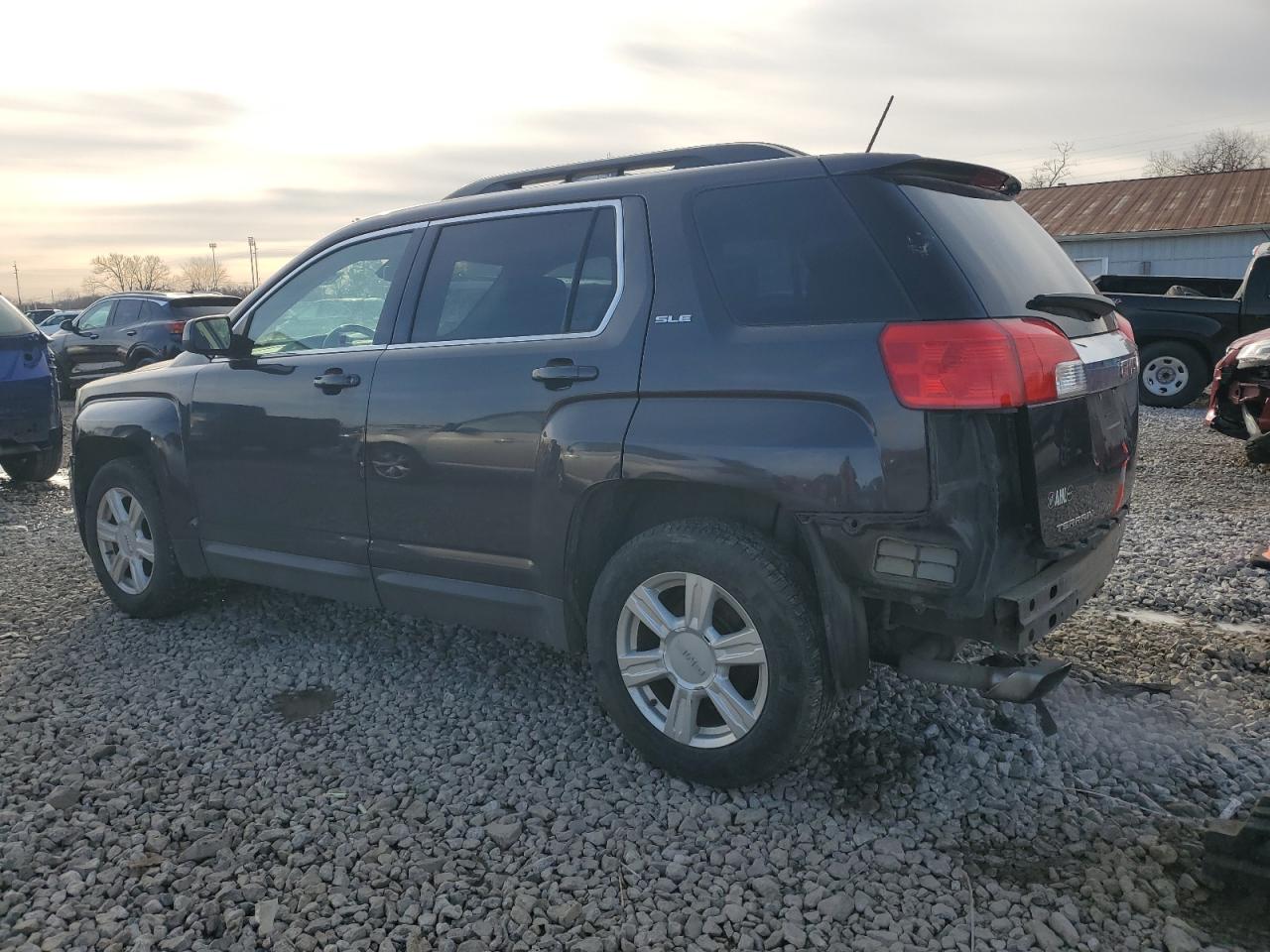 2016 GMC Terrain - Image 2