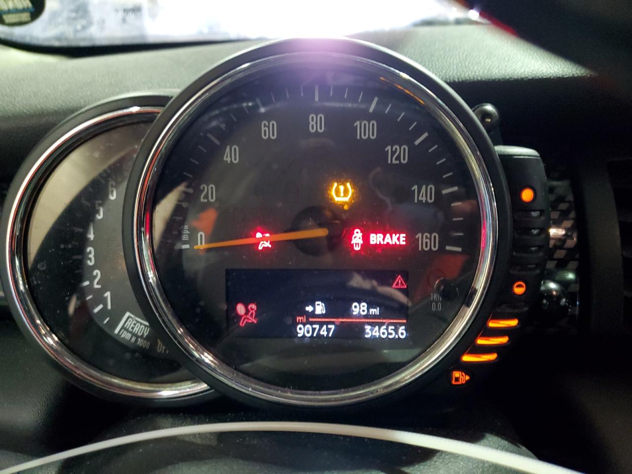 2015 MINI Cooper - Image 9