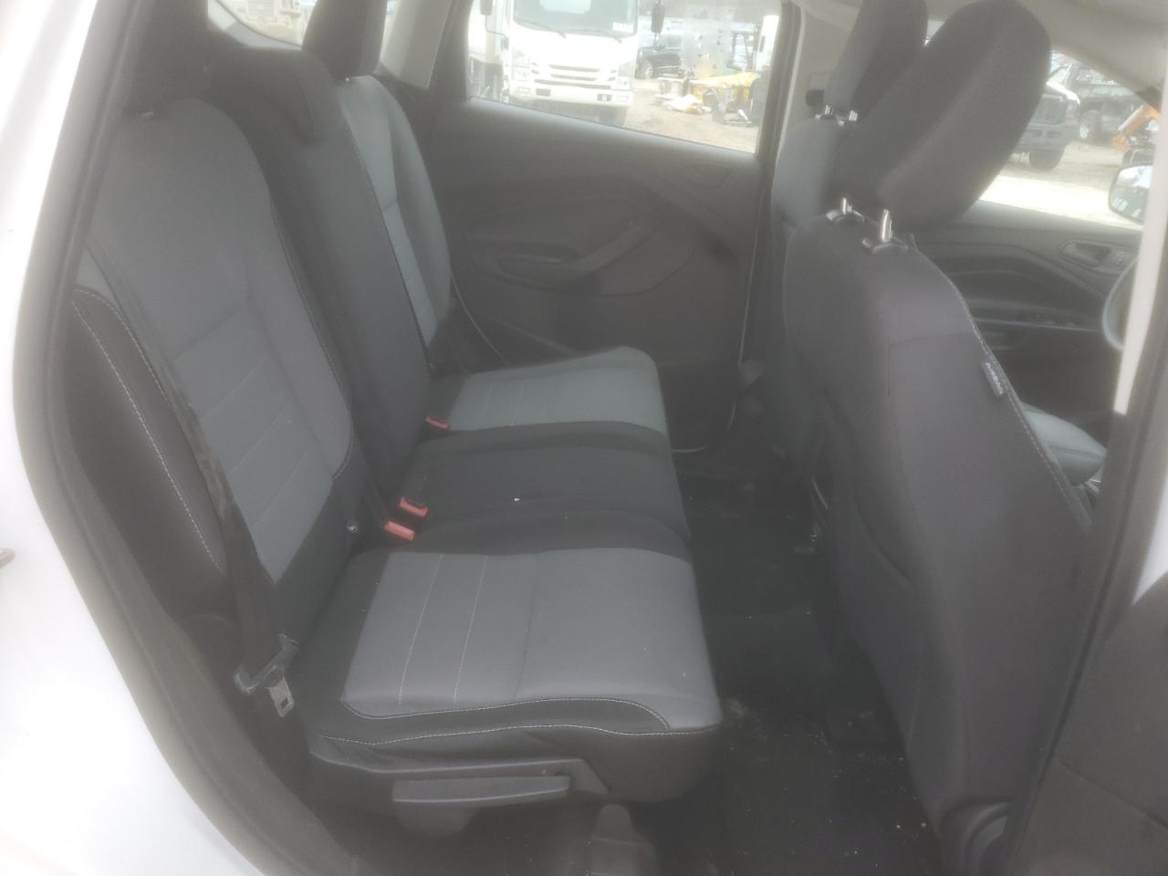 1FMCU0F70KUB01357 FORD ESCAPE 2019