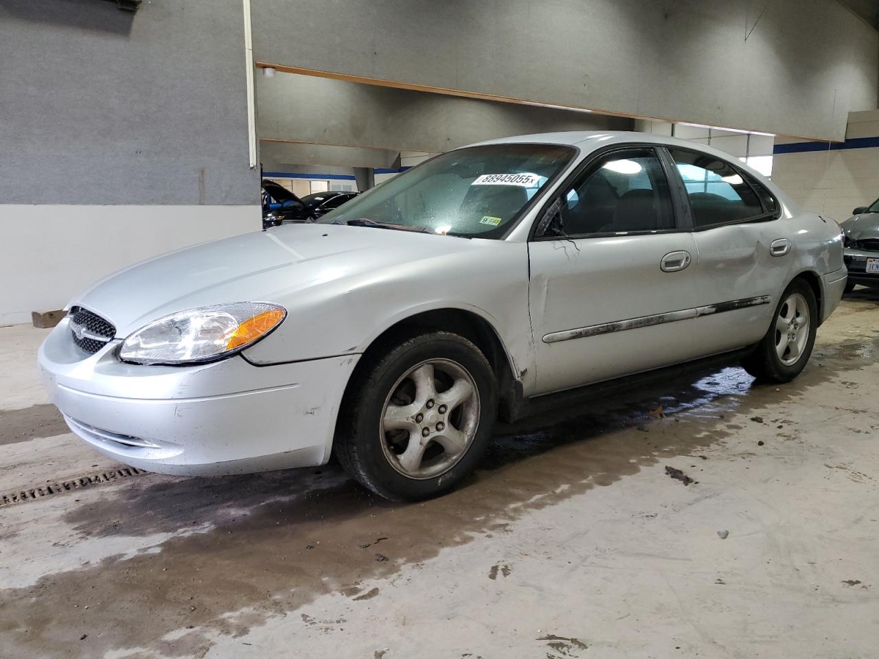 2000 Ford Taurus - Image 1