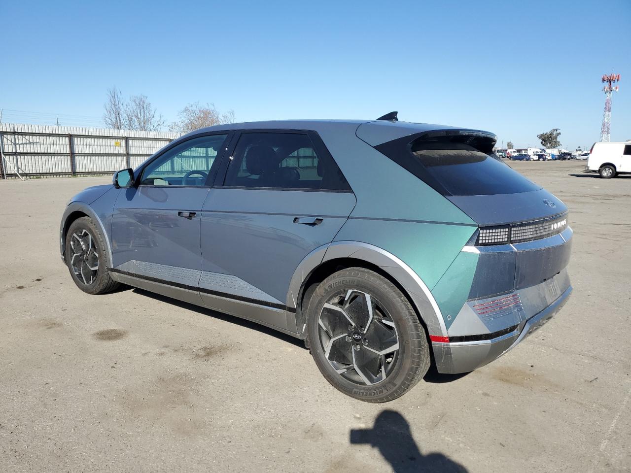 Фото: KM8KR4DE4RU294418 - 2