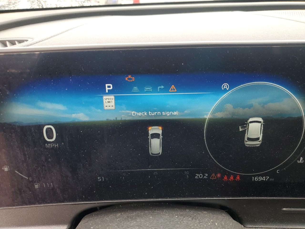 2023 Kia Sportage - Image 9
