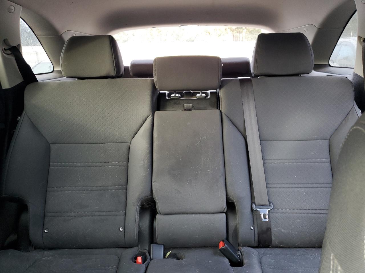 2016 Kia Sorento - Image 10