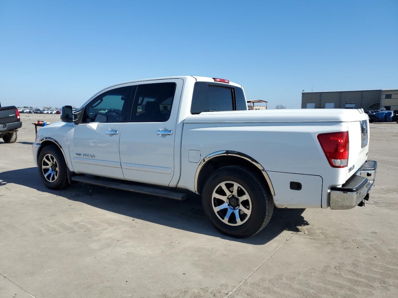 2006 Nissan Titan - Image 2